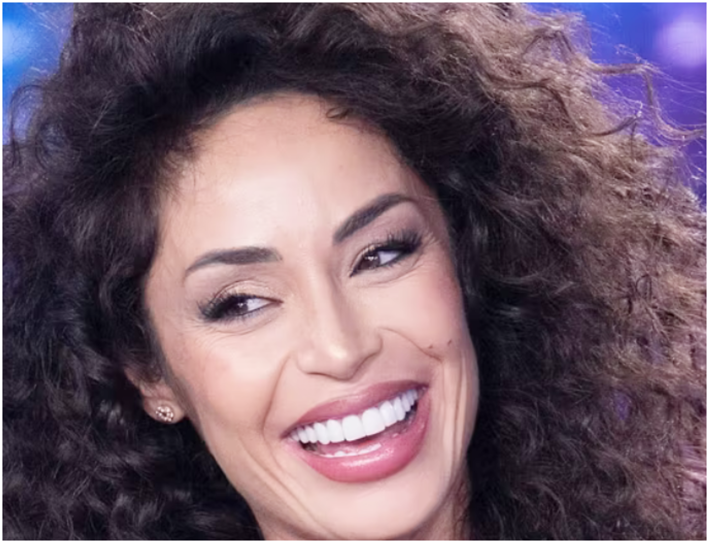 Raffaella Fico sotto accusa: le rivelazioni dell’ex di Izzo e la risposta della figlia Pia