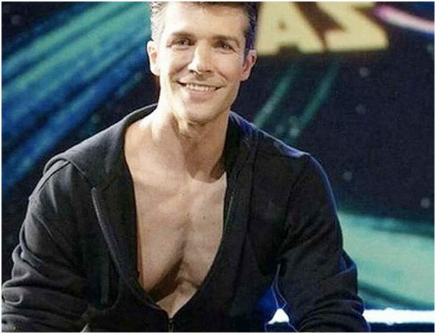 Roberto Bolle: a 50 anni riconosco i limiti fisici, ma concedersi ai piaceri del cibo è bello