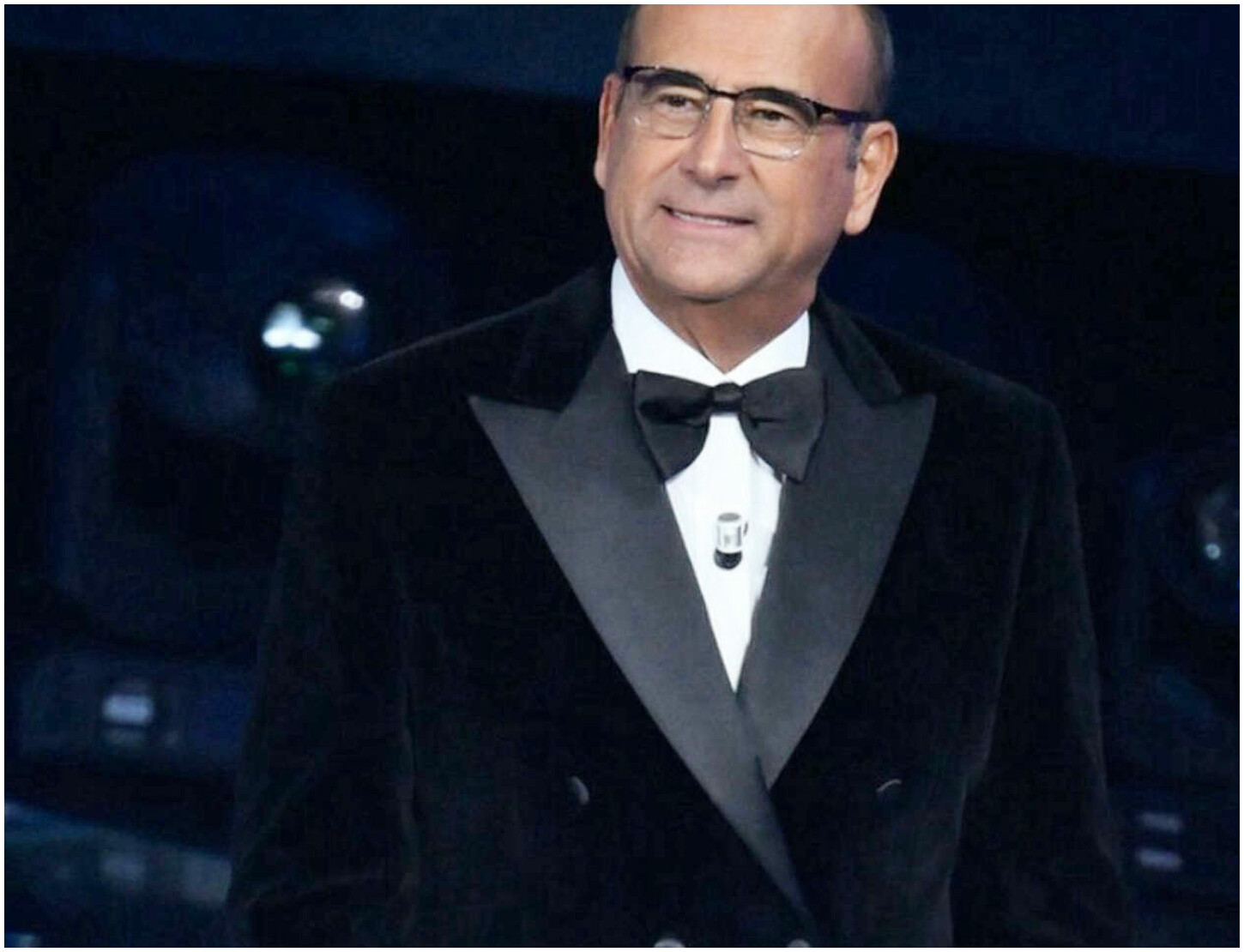 Sanremo 2026, Carlo Conti prevede un incremento dei cantanti in gara: si parla di 28 o 30 concorrenti