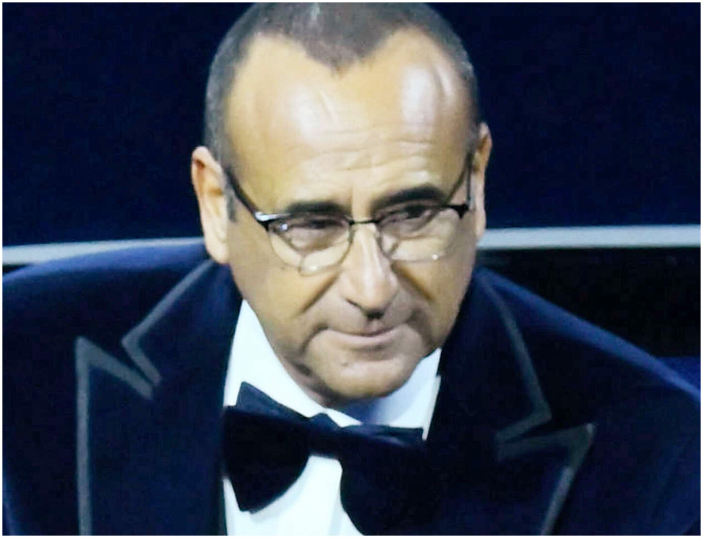 Sanremo 2026, ecco i 30 artisti del cast con Carlo Conti escluso dai presentatori quest’anno