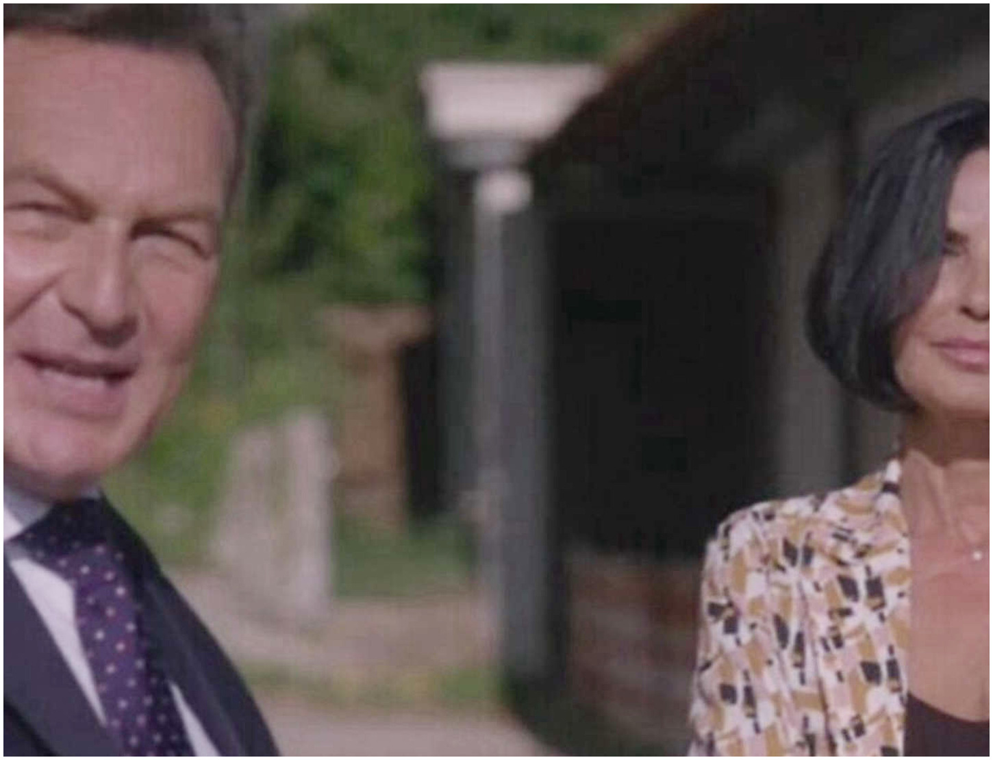 Un posto al sole, anticipazioni: Roberto e Marina si trovano di fronte a una scelta difficile e rischiosa