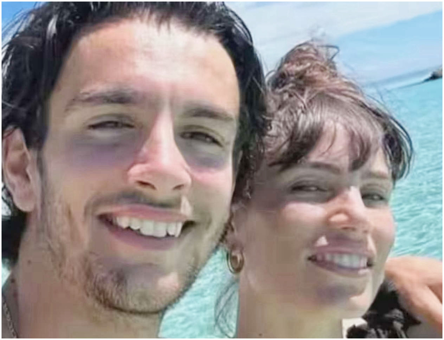 Veronica Confalonieri, compagna di Musetti, in lacrime dopo la notizia della gravidanza