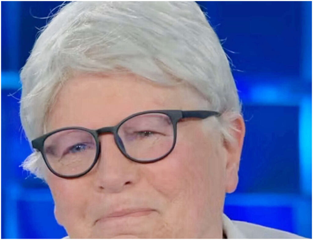 Sandro Giacobbe, il ricordo commosso dei vip e l’appello della famiglia durante i funerali