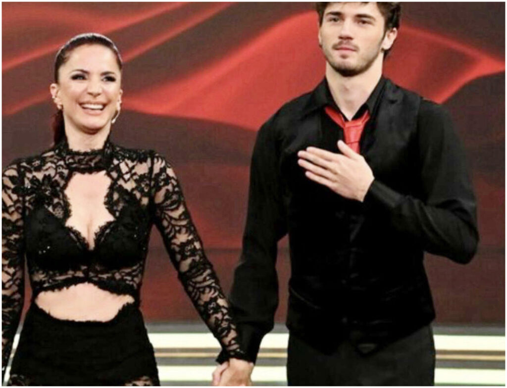 Andrea Delogu conferma: la coppa di Ballando andrà a papà, parlare di Nikita come De Martino
