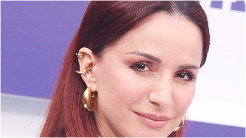 Andrea Delogu risponde alle critiche sui social dopo commenti sulla sua vita personale