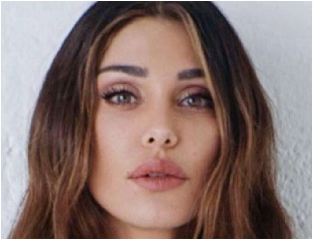 Belen Rodriguez si ferma anche con la Rai per motivi di salute: chi la sostiene in questo momento difficile