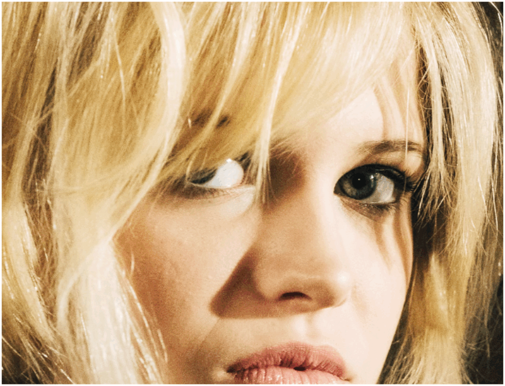 Brigitte Bardot e i suoi amori celebri: un viaggio tra Vadim, Trintignant e altre passioni.