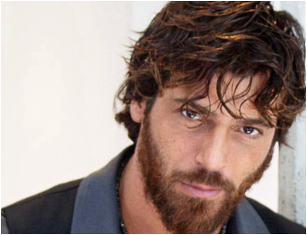 Can Yaman esprime la sua frustrazione per il ruolo di Sandokan e la mancanza di proposte diverse