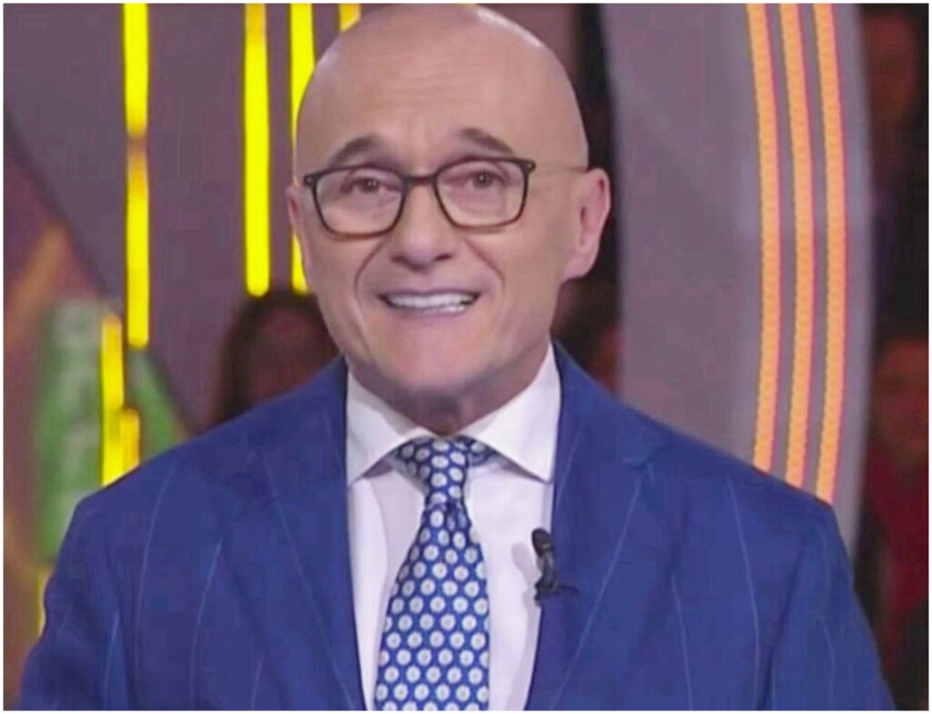 Codacons chiede la sospensione del Grande Fratello Vip dopo il caso Signorini-Corona