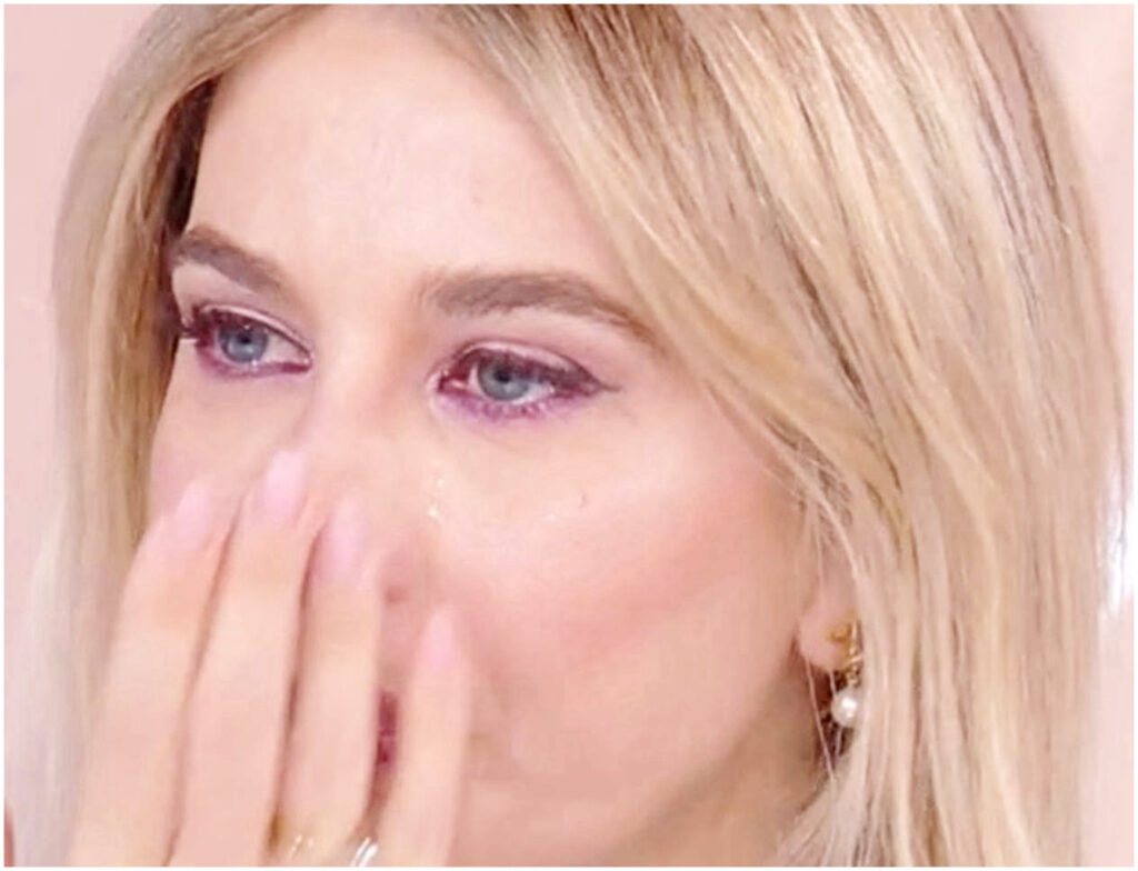 Clizia Incorvaia si commuove in tv ricordando il Natale senza Eleonora Giorgi e il suo affetto