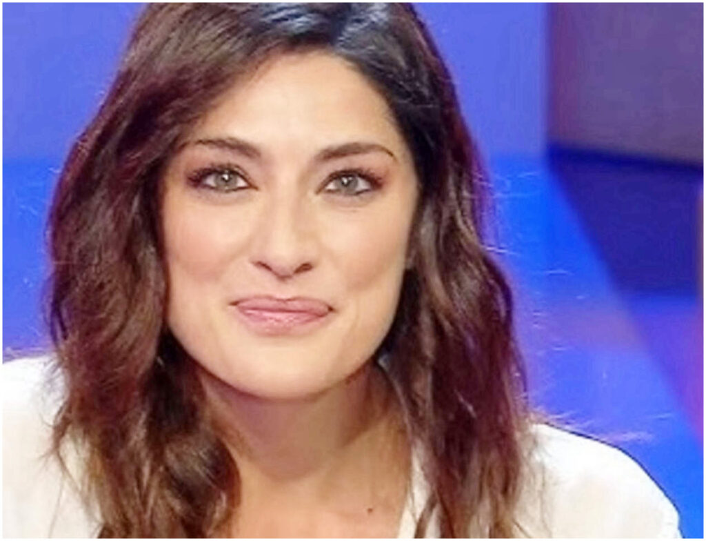Elisa Isoardi parla del suo amore per Ernesto: il legame speciale e la scelta di non avere figli