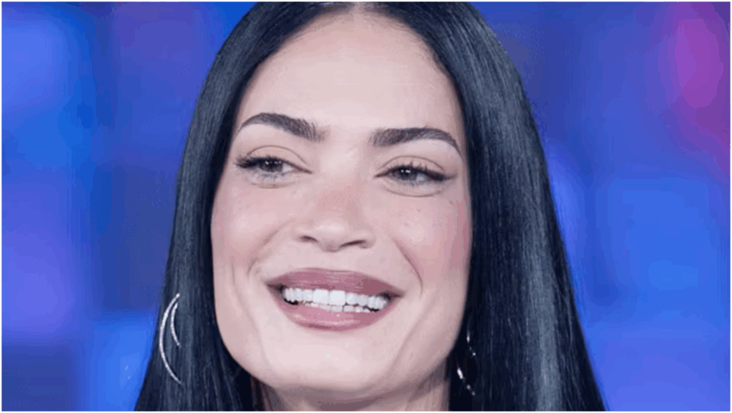 Elodie comunica con emozione la sospensione dei concerti: tornerà nel 2027 per i fan