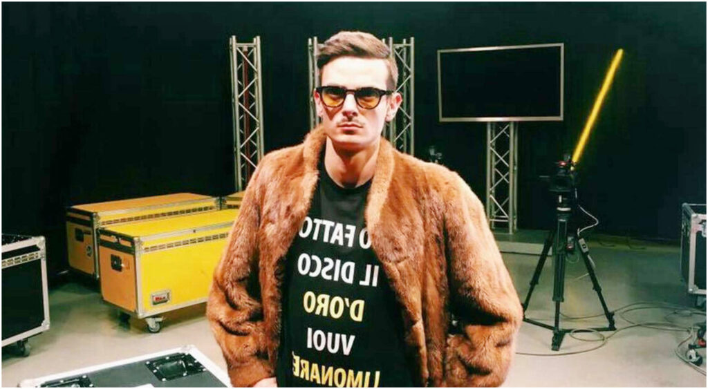 Fabio Rovazzi tra successi musicali, battibecchi con Fedez e desideri di paternità senza tormentoni