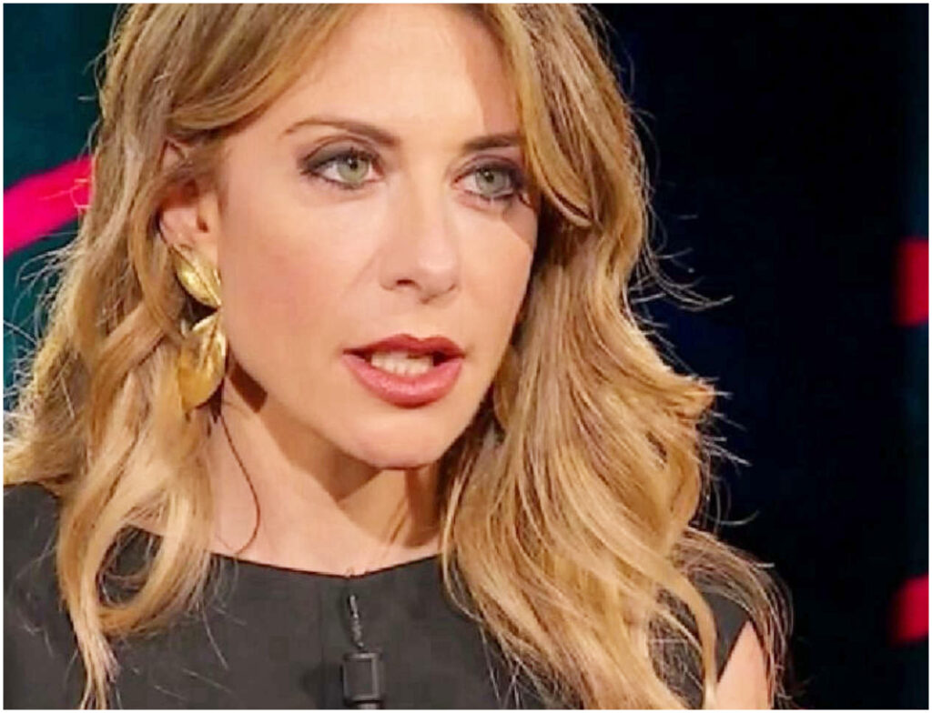 Fagnani rifiuta un’intervista a Belve, l’attore insoddisfatto denuncia la mancanza di decenza