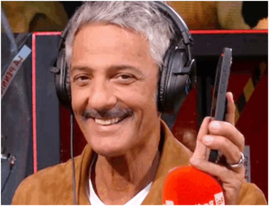 Fiorello provoca la Rai con un clamoroso spoiler sul previsto ritorno di Amadeus in tv