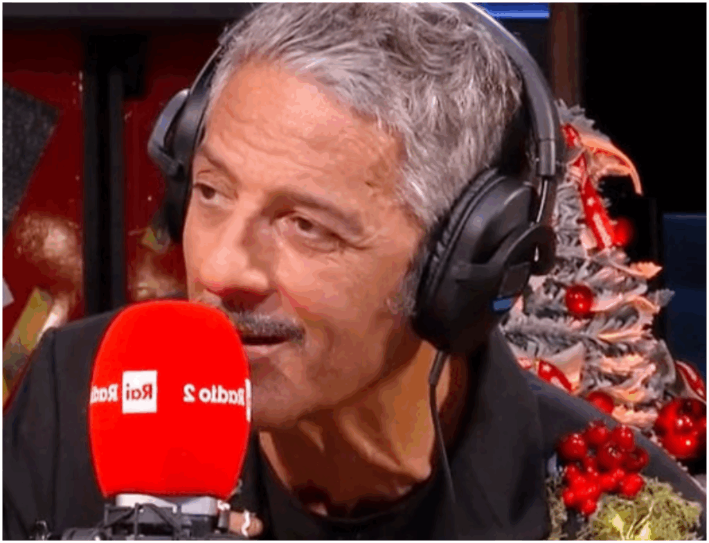 Fiorello critica la Rai per la scelta dell’orario di inizio dello spettacolo di Benigni