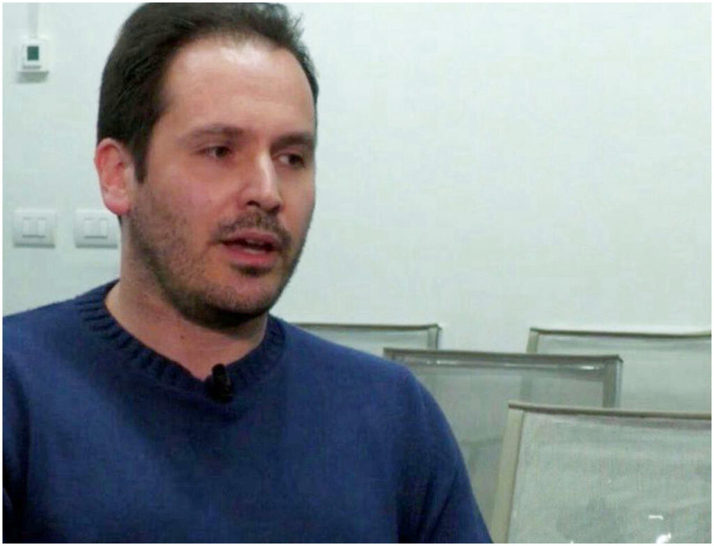 Garlasco, Sempio denuncia in Tv: “Vogliono creare un mostro” su Dna e foto compromettenti