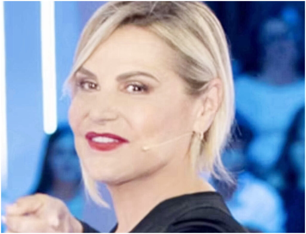 GF, finale turbolento con montepremi ridotto: le critiche su Signorini emergono nel dibattito.