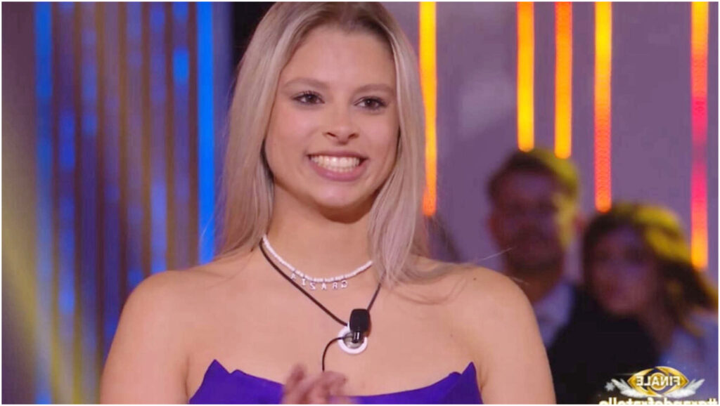 Giulia Soponariu conquista il secondo posto al Grande Fratello 2025, un’edizione ricca di sorprese