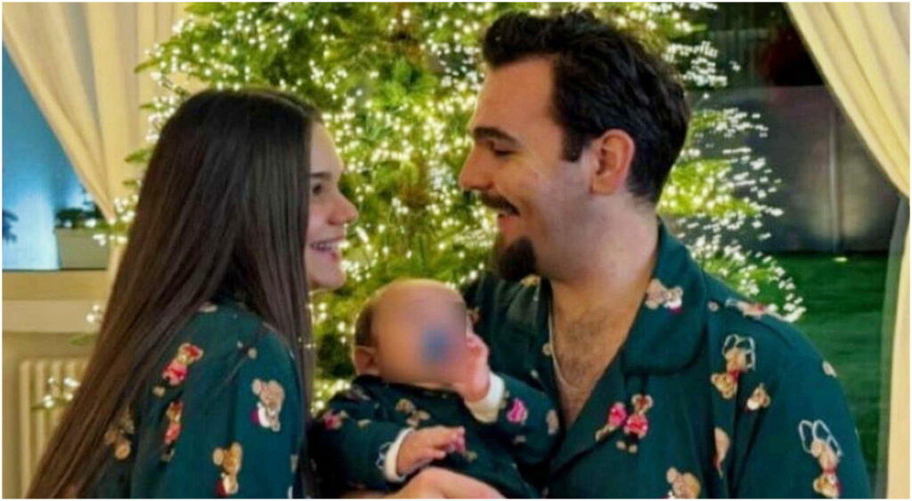 Ignazio Boschetto festeggia il suo primo Natale da papà con Michelle Bertolini e il piccolo Gabriele