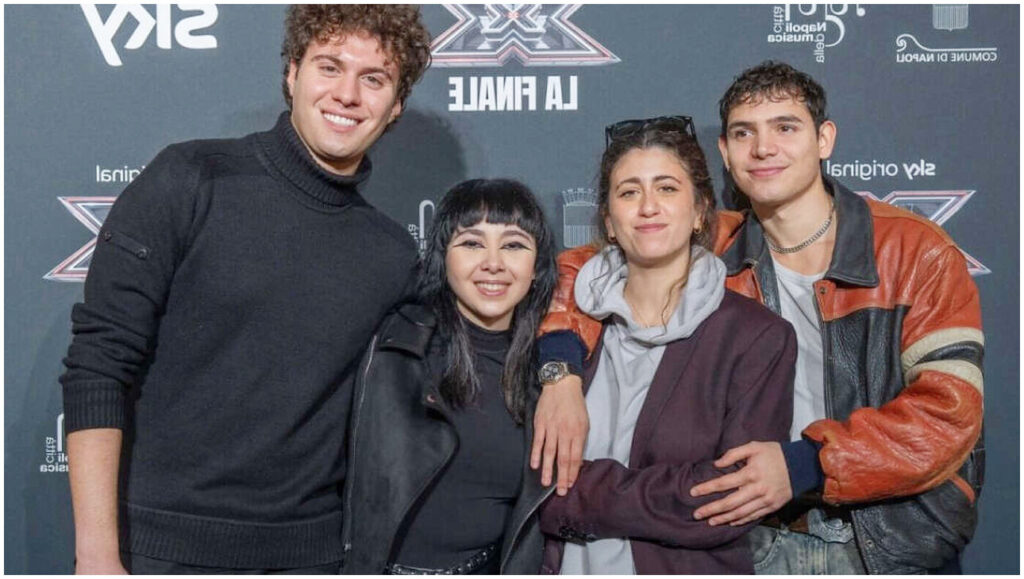 X Factor 2025, le dichiarazioni dei finalisti e dei giudici in attesa della finale