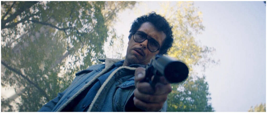 Ammazzare stanca, il cast esplora l’Italia degli anni ’70 tra criminalità e forze dell’ordine