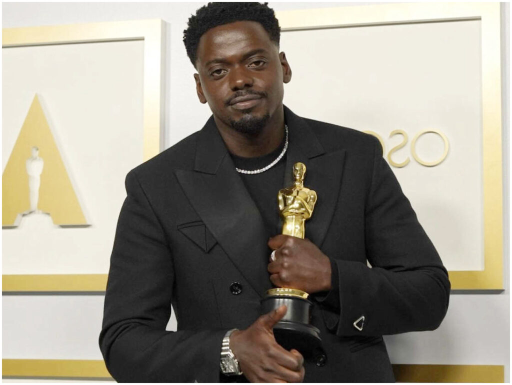 Spider-Punk, Daniel Kaluuya esprime entusiasmo per il suo ruolo in questo universo narrativo