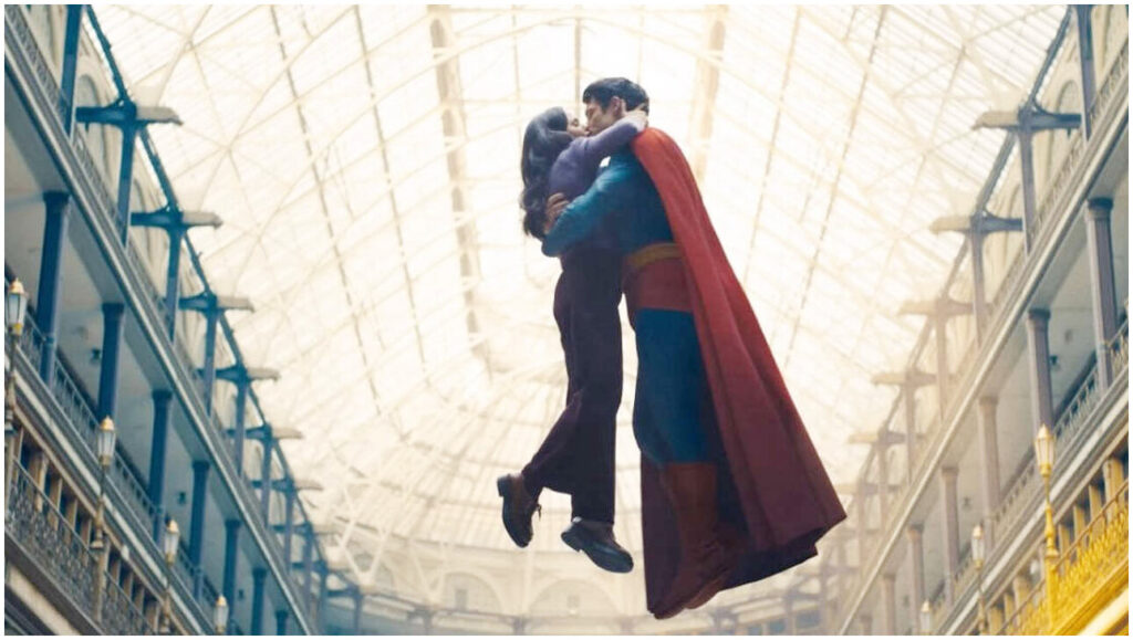 Superman, David Corenswet parla del bacio con Lois Lane e del litigio con James Gunn