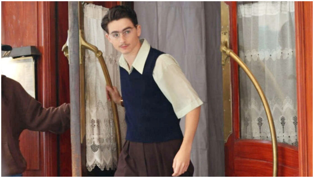 Marty Supreme, Timothée Chalamet e Kylie Jenner incantano alla première con look arancione