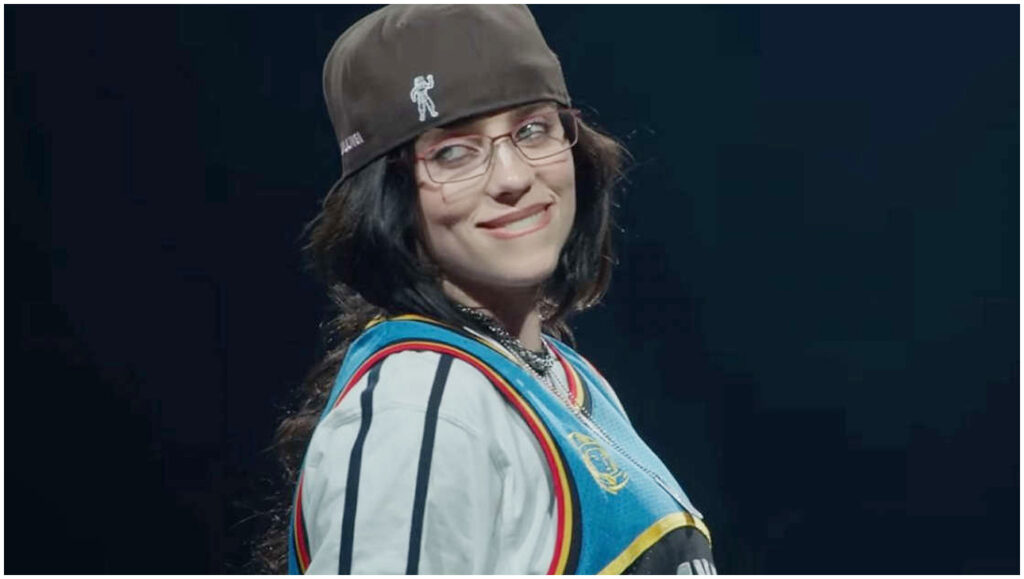 Billie Eilish, il trailer del film concerto di James Cameron promette un’esperienza unica