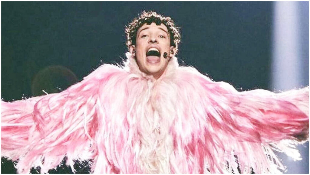 Eurovision 2026, Nemo restituisce il trofeo dopo conferma Israele. Mengoni esprime solidarietà alla Spagna