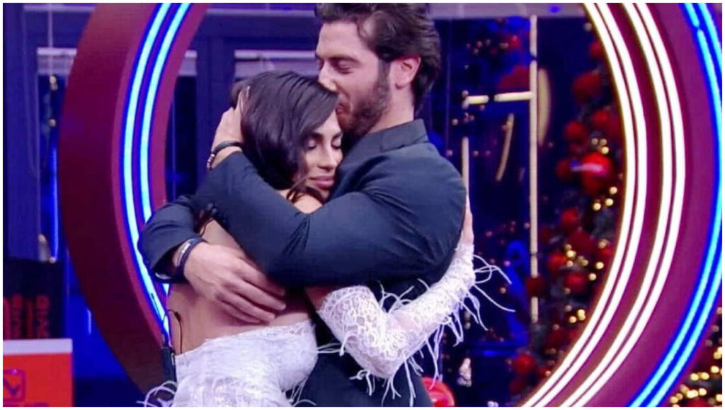 Grande Fratello, Rasha riavvicina Omer mentre Sonia commenta il suo cambio di idea