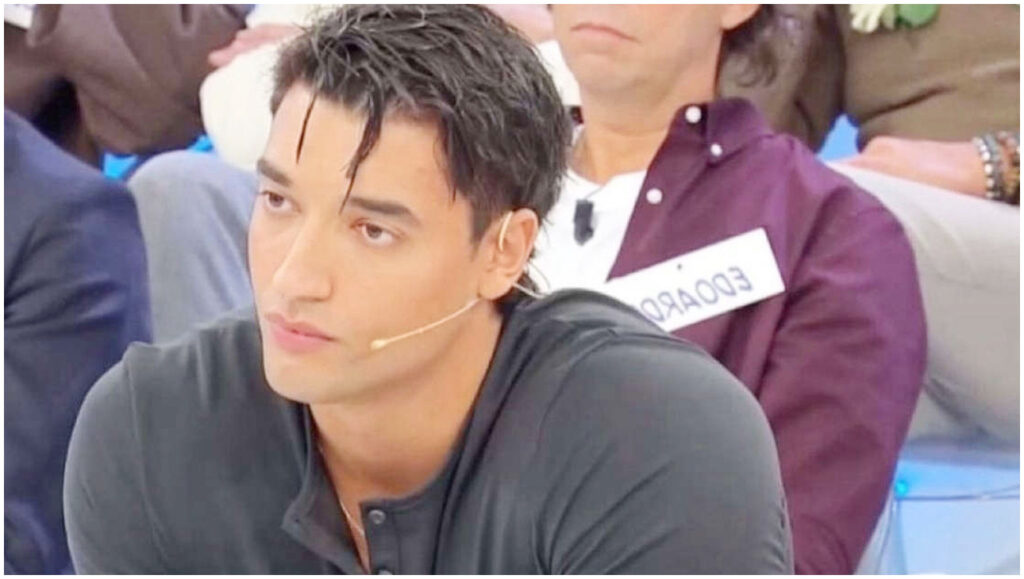 Uomini e Donne, Jakub abbandona il programma dopo una lite con Sara, Cristiana colpita da una dichiarazione d’amore