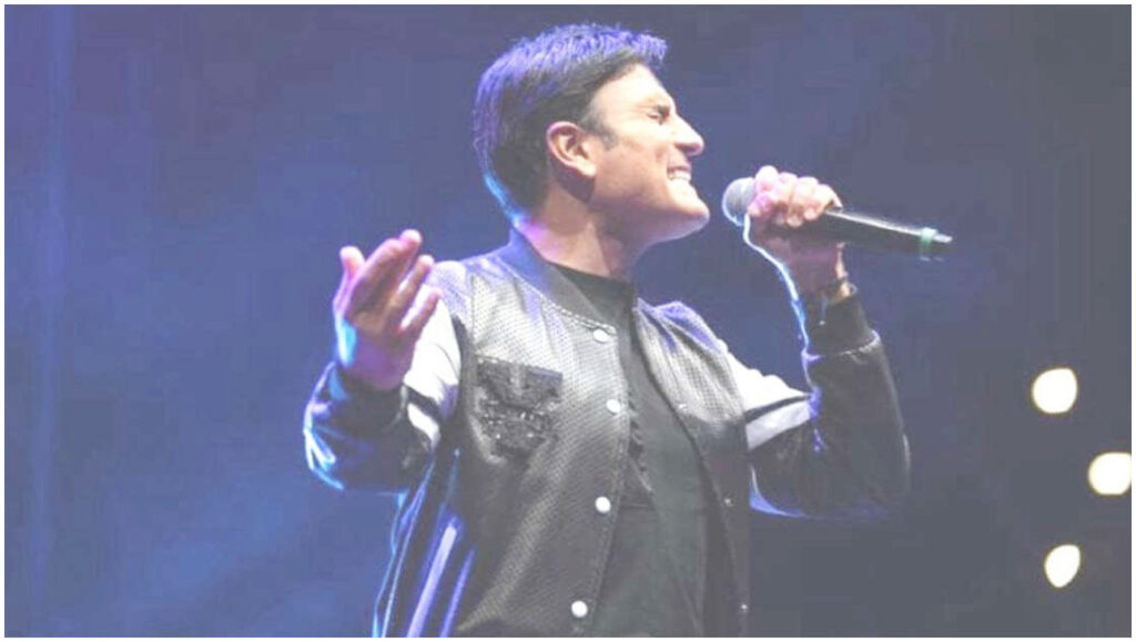 Stasera… che sera: Sal Da Vinci presenta il concerto di Napoli in prima serata su Canale 5