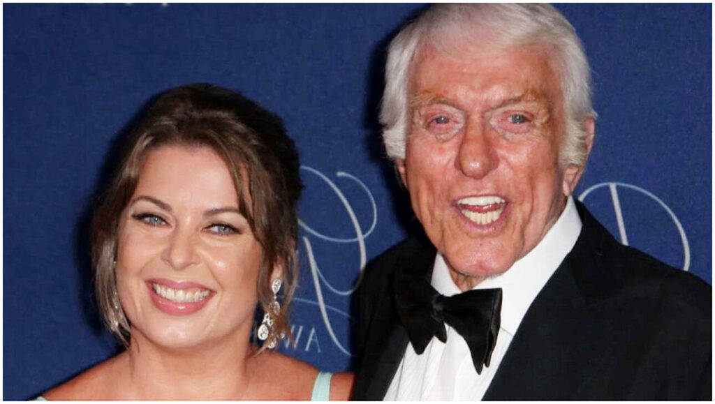 Dick Van Dyke, la moglie Arlene Silver denuncia uno stalker che la segue da mesi