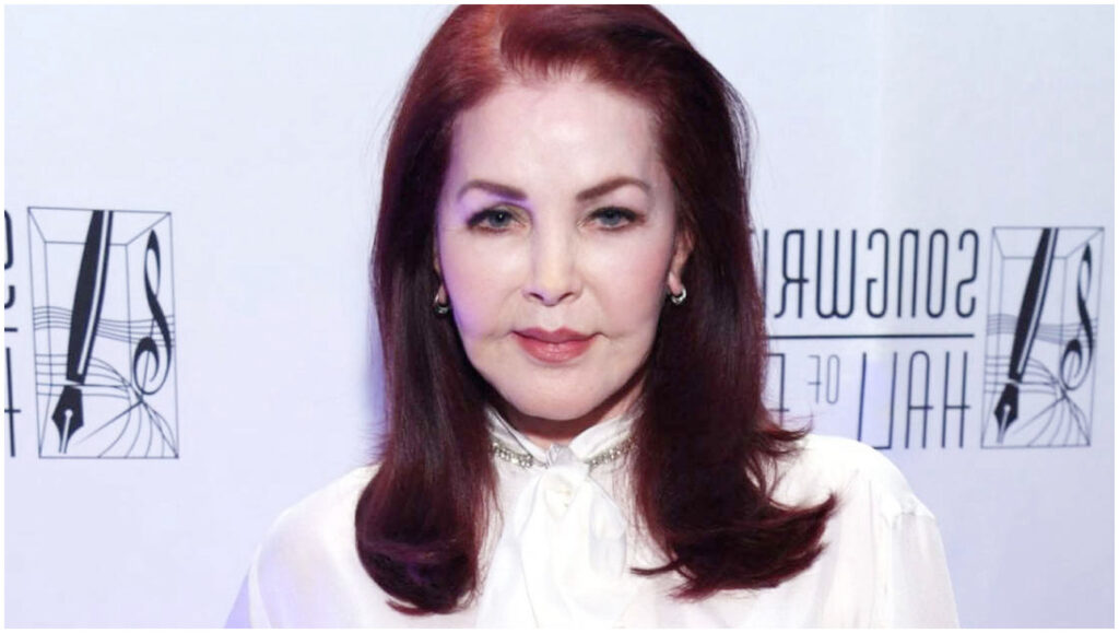 Caso John Travolta, Priscilla Presley chiarisce che Riley Keough non è la madre biologica del figlio