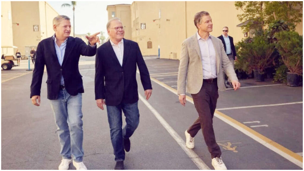 Netflix visita gli studios di Warner Bros, il tour fotografico genera polemiche online