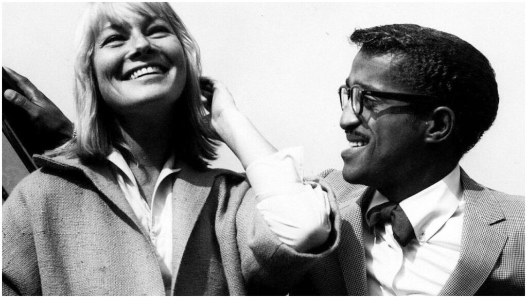 May Britt è morta a 91 anni, addio all’attrice svedese e ex moglie di Sammy Davis Jr.