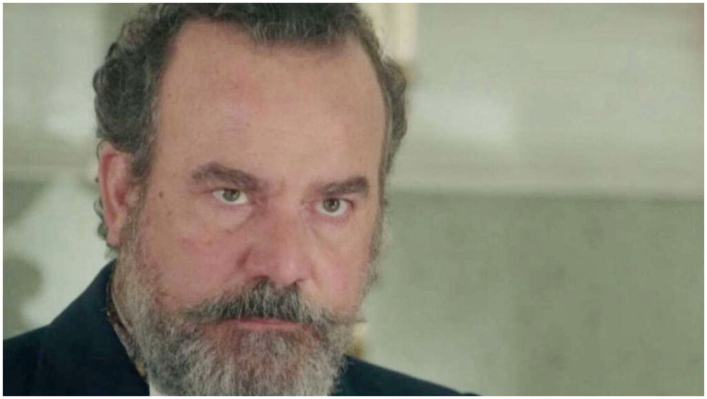 La Promessa, 22 dicembre: Don Alonso in ginocchio dopo la revoca del titolo di Marchese dal Re