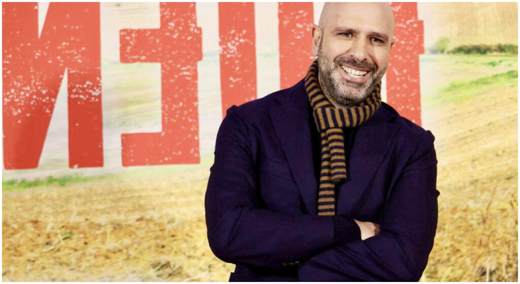 Buen Camino, Checco Zalone parla della commedia e della sua natura intelligentemente scorretta