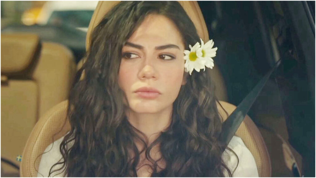 Io sono Farah stasera: tensione crescente per Farah a causa di Gonul