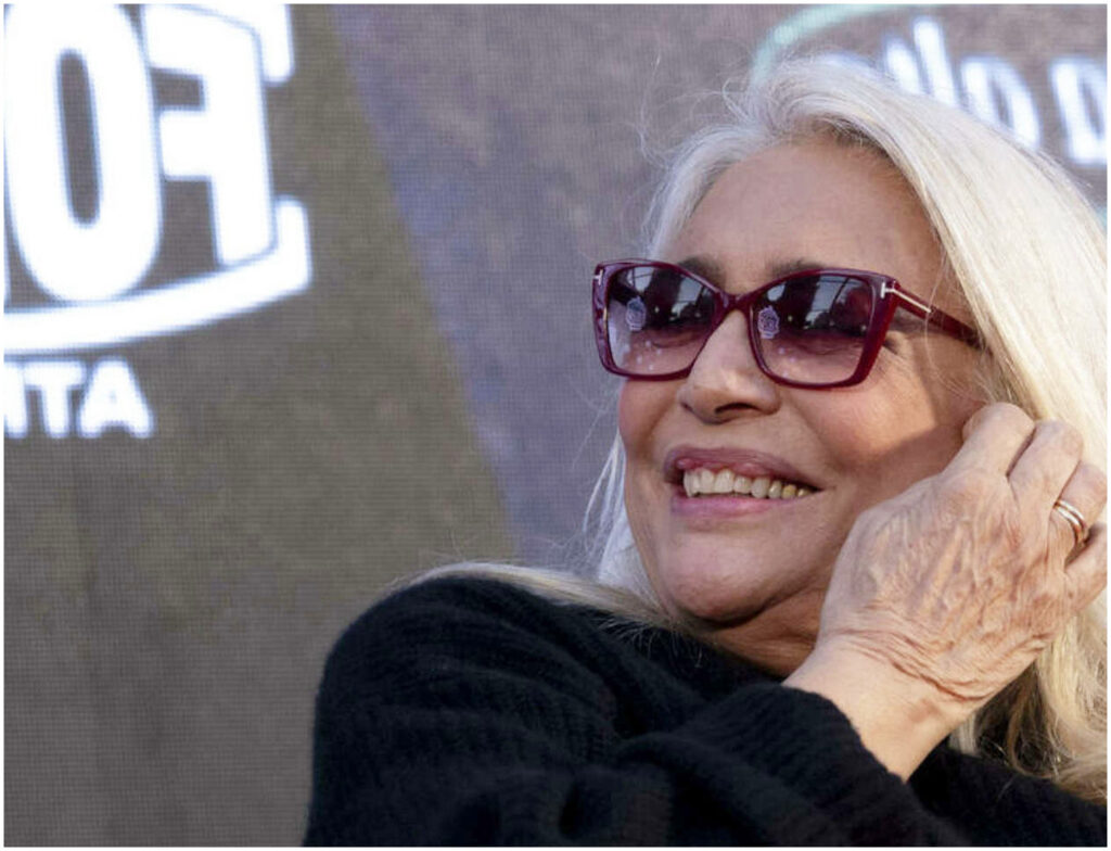 Mara Venier esprime orgoglio per il suo ruolo in tv: l’importanza di un pomeriggio sereno a Domenica In