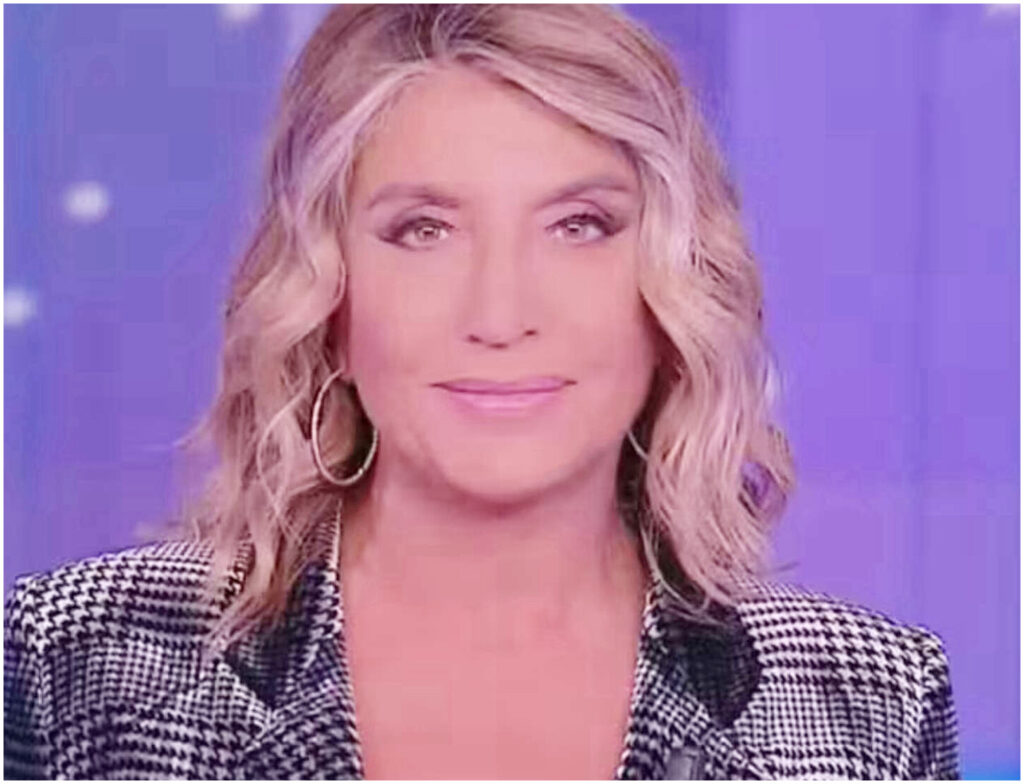 Myrta Merlino cambia rete dopo l’esperienza in Pomeriggio Cinque e cerca un nuovo rilancio televisivo