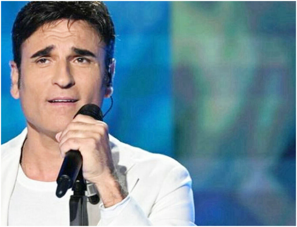 Sal Da Vinci racconta l’emozione di vivere Sanremo: come una festa e una prova difficile