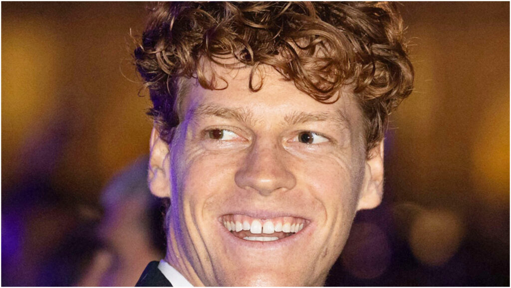 Sinner a Dubai con Briatore mentre scompare misteriosamente Laila Hasanovic e scoppia la polemica di Fognini