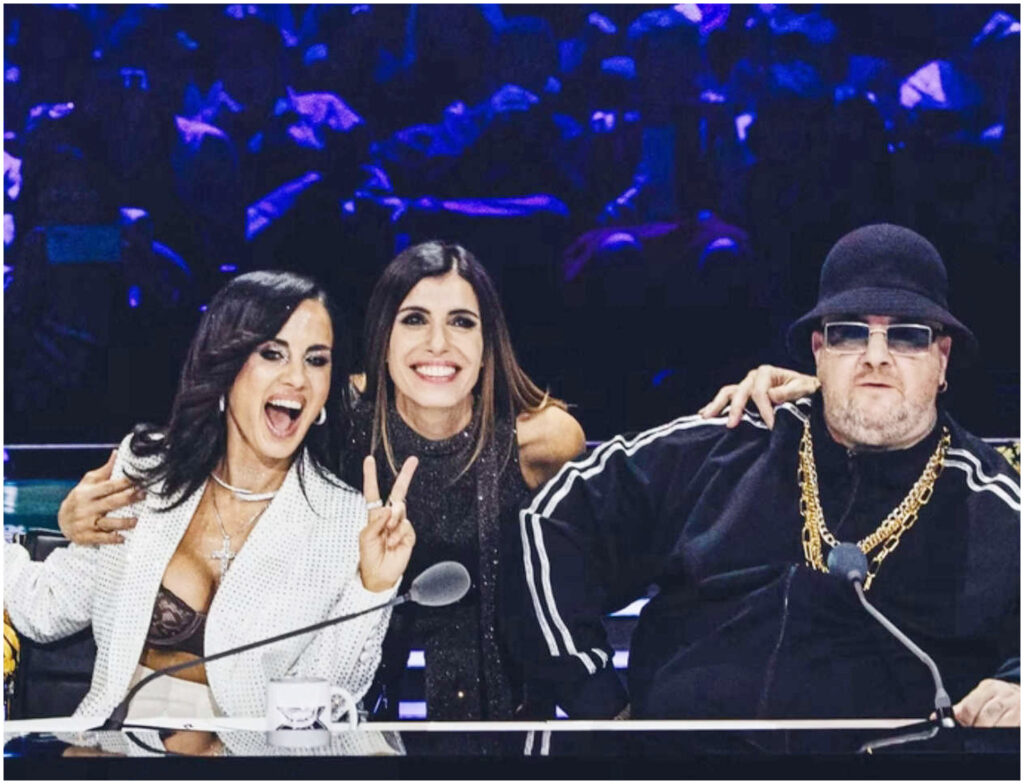 X Factor 2025, Rob trionfa insieme a Paola Iezzi: Erocaddeo si piazza al secondo posto con gli applausi social