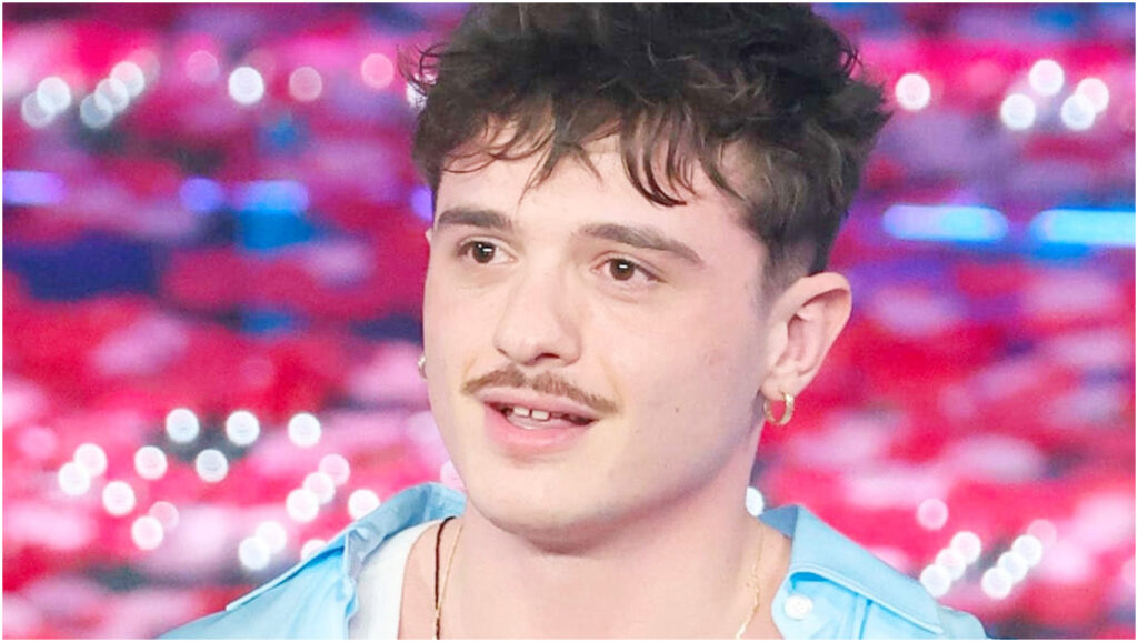 Olly si impone nelle classifiche musicali del 2025, Geolier conquista un posto in alto