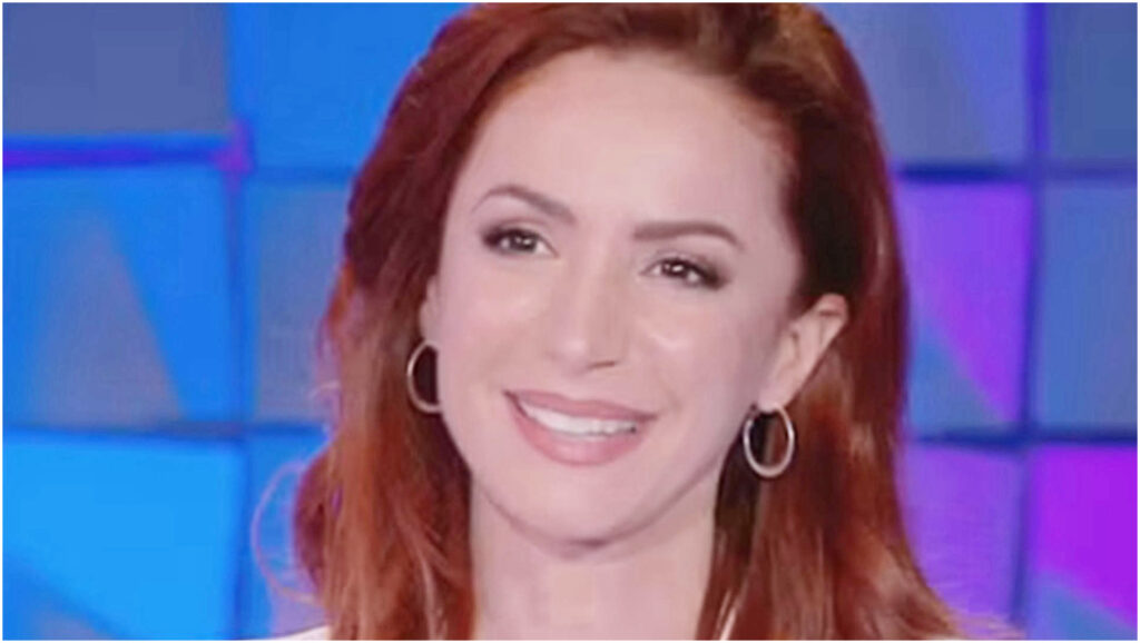 Andrea Delogu annuncia un cambio di rotta verso Sanremo e presenta il nuovo fidanzato ufficiale