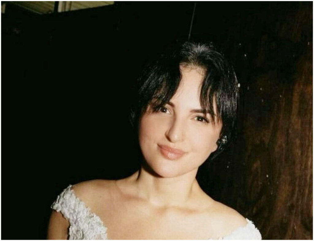 Arisa sulla sua esperienza con le dating app: l’amore è universale e si conoscono nuove persone