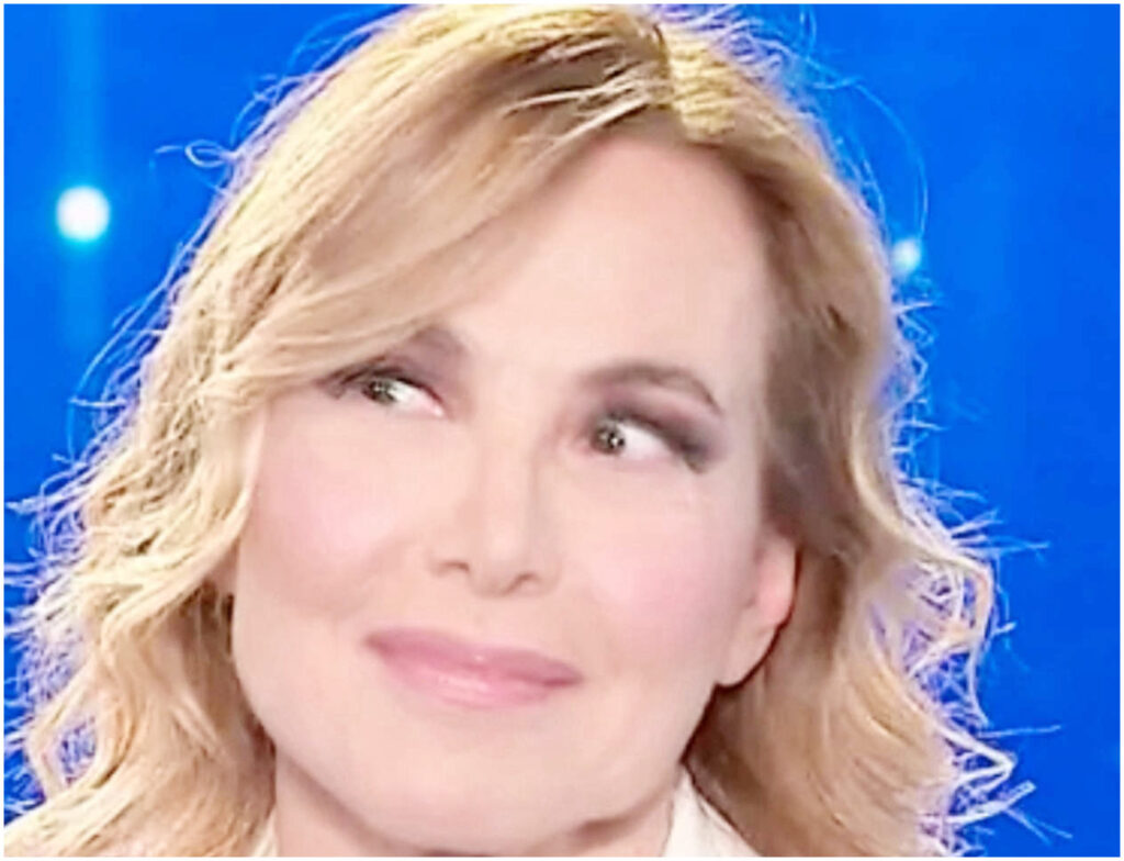 Barbara D’Urso affronta una doppia difficoltà: il suo programma salta e niente Sanremo per lei